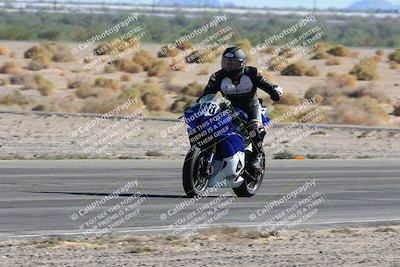 media/Oct-20-2024-CVMA (Sun) [[d4a3dff211]]/Race 16-Formula Middleweight/